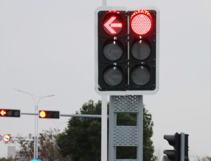 led��ͨ�źŵ���